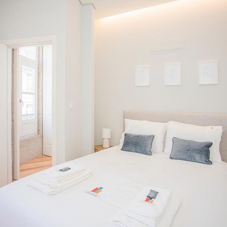 Liiiving In Porto - Aliados Stone Apartment Luaran gambar