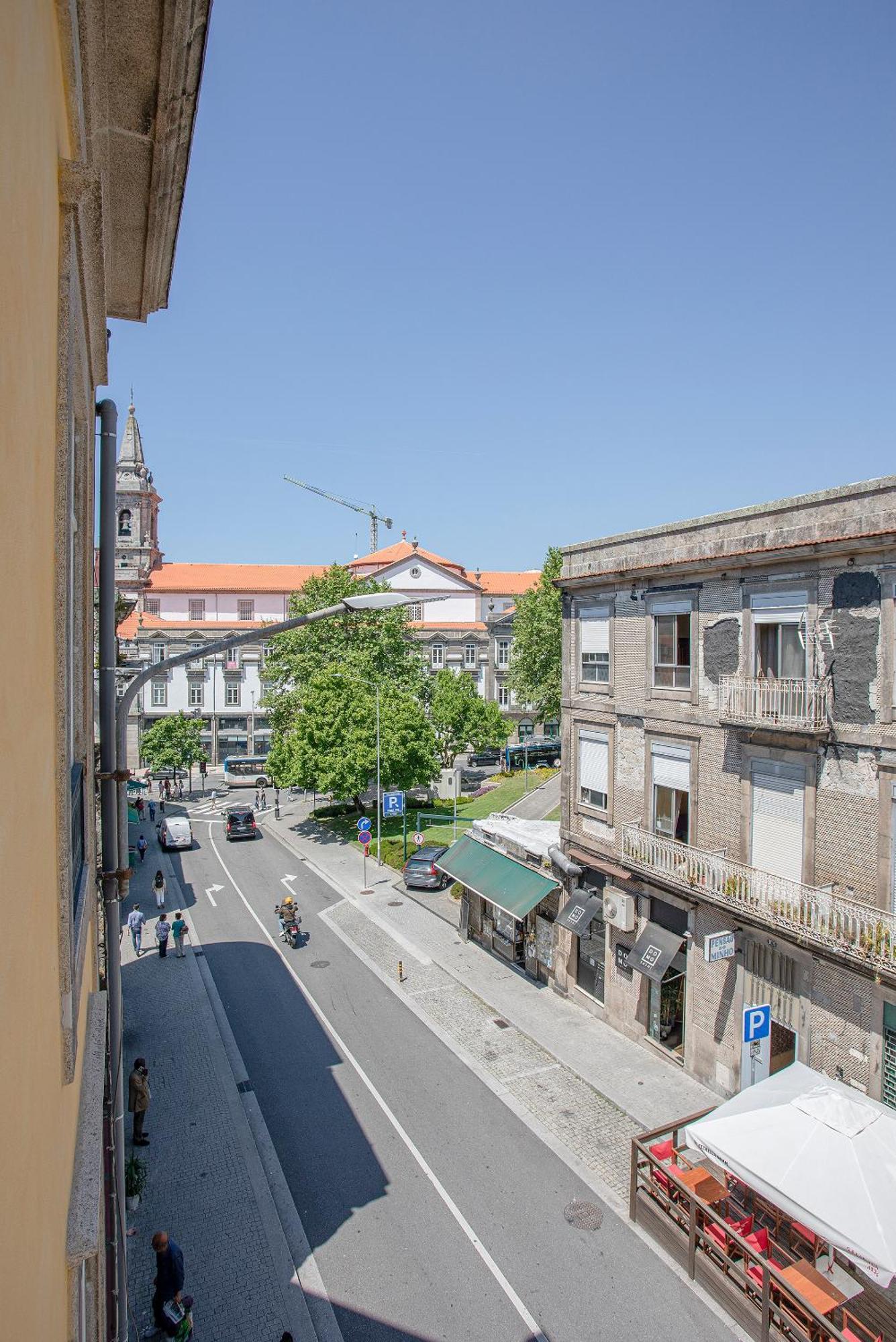 Liiiving In Porto - Aliados Stone Apartment Luaran gambar