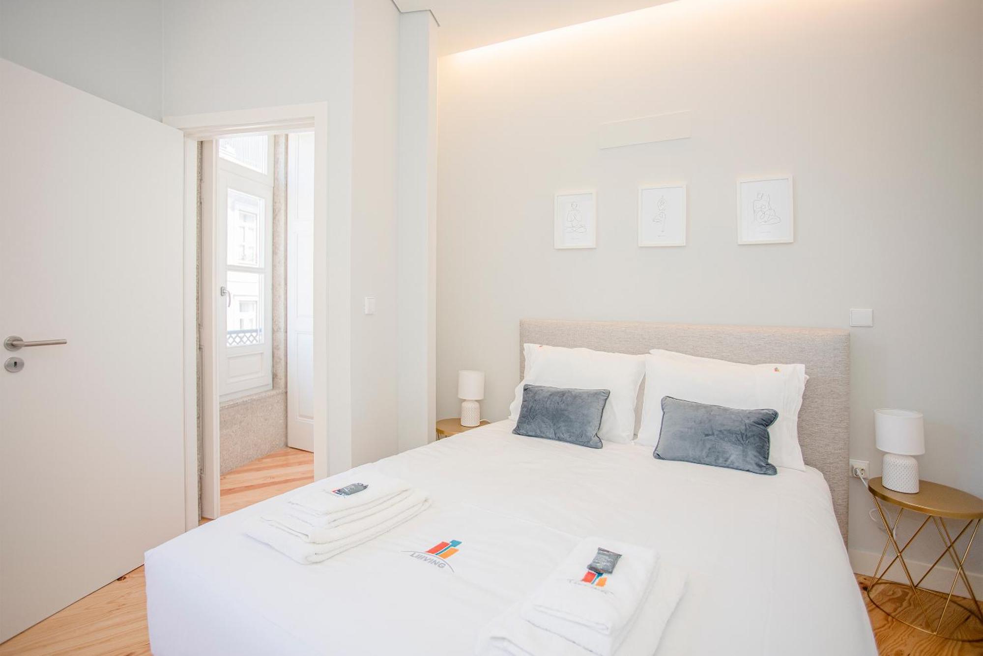 Liiiving In Porto - Aliados Stone Apartment Luaran gambar