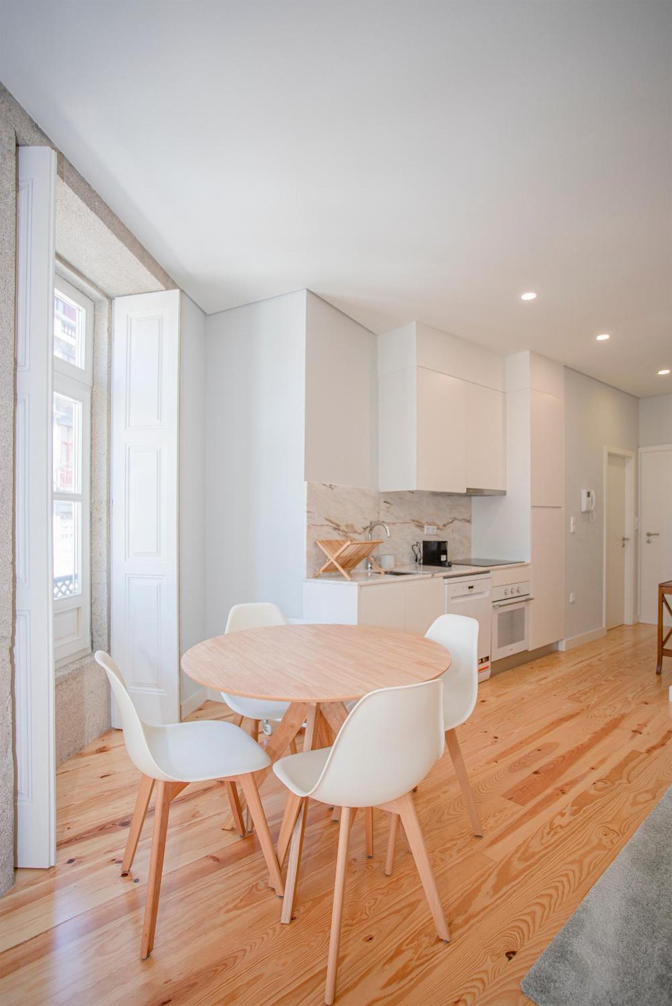 Liiiving In Porto - Aliados Stone Apartment Luaran gambar