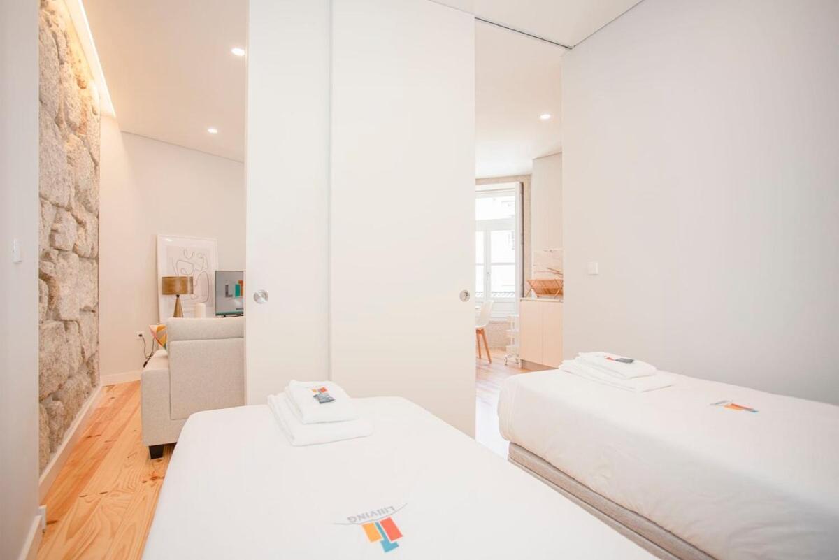 Liiiving In Porto - Aliados Stone Apartment Luaran gambar
