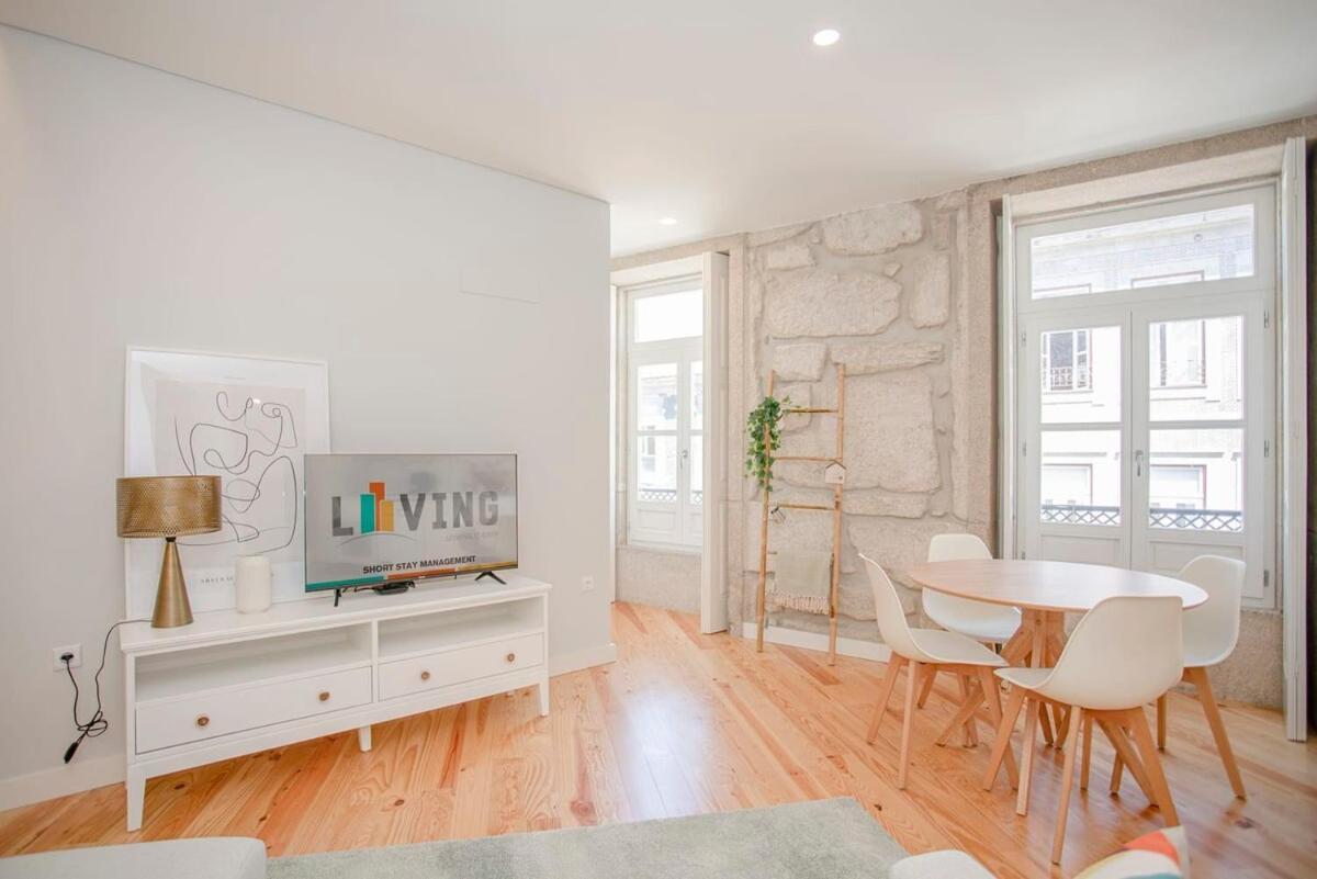 Liiiving In Porto - Aliados Stone Apartment Luaran gambar